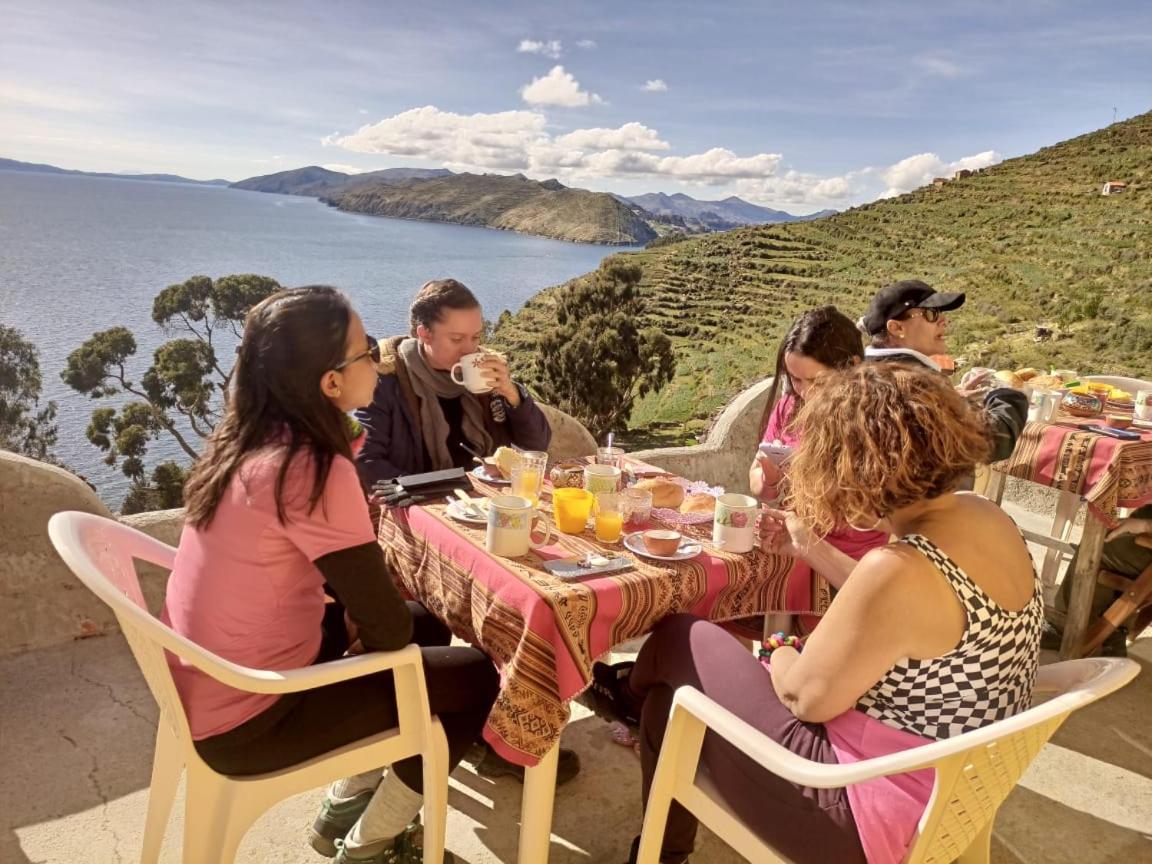 Hostal Inca Uma Comunidad Yumani Buitenkant foto