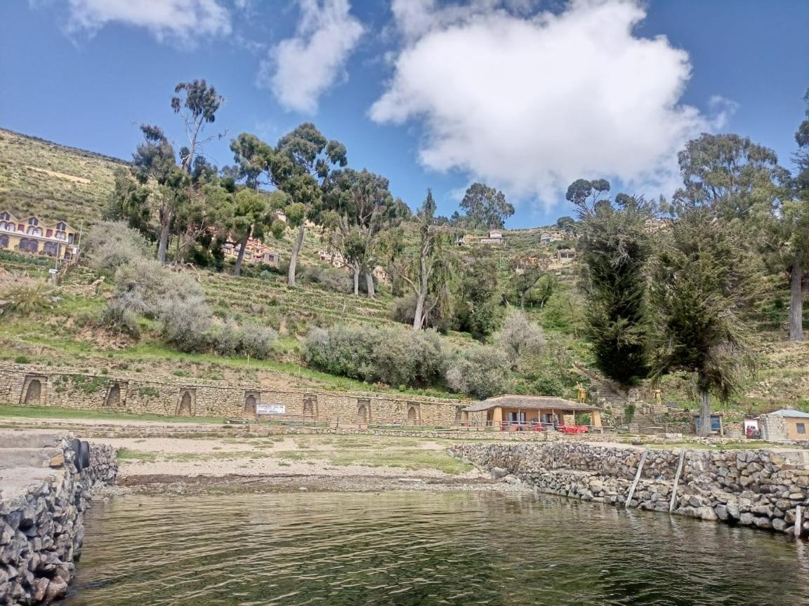 Hostal Inca Uma Comunidad Yumani Buitenkant foto