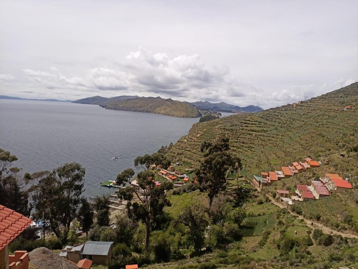Hostal Inca Uma Comunidad Yumani Buitenkant foto