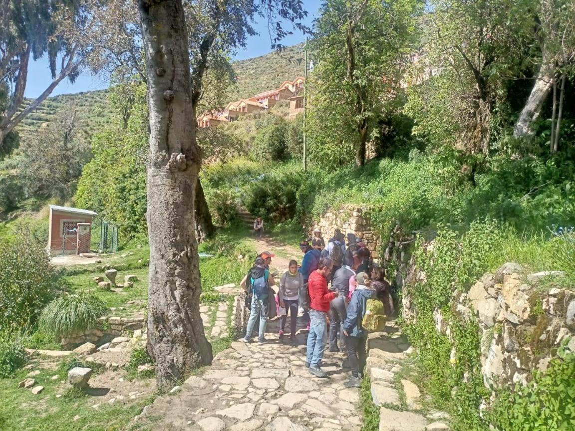 Hostal Inca Uma Comunidad Yumani Buitenkant foto